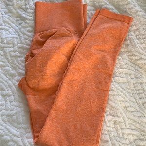 Scrunch butt leggings